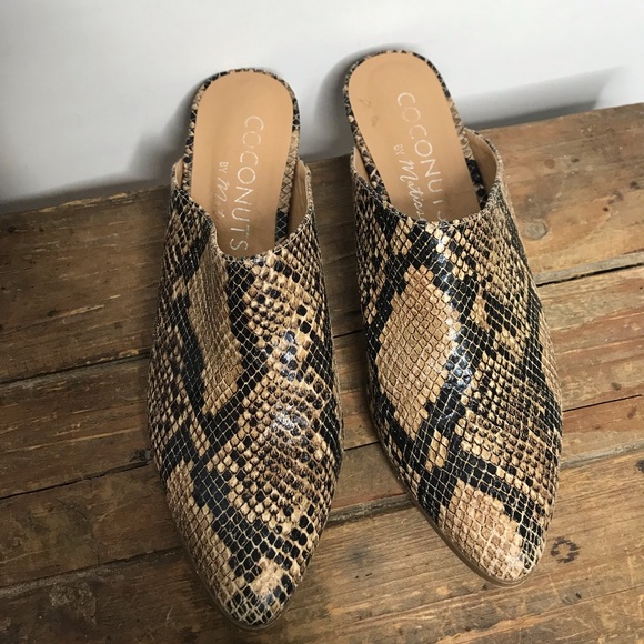 Coconuts by Matisse Snake Print ‘Lucky’ Mules - Picture 5 of 7